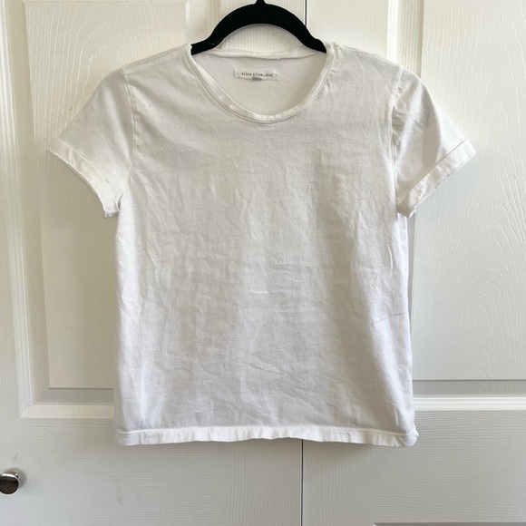 Allen Allen Tops - 5 for $25! Allen Allen USA White T-shirt Medium